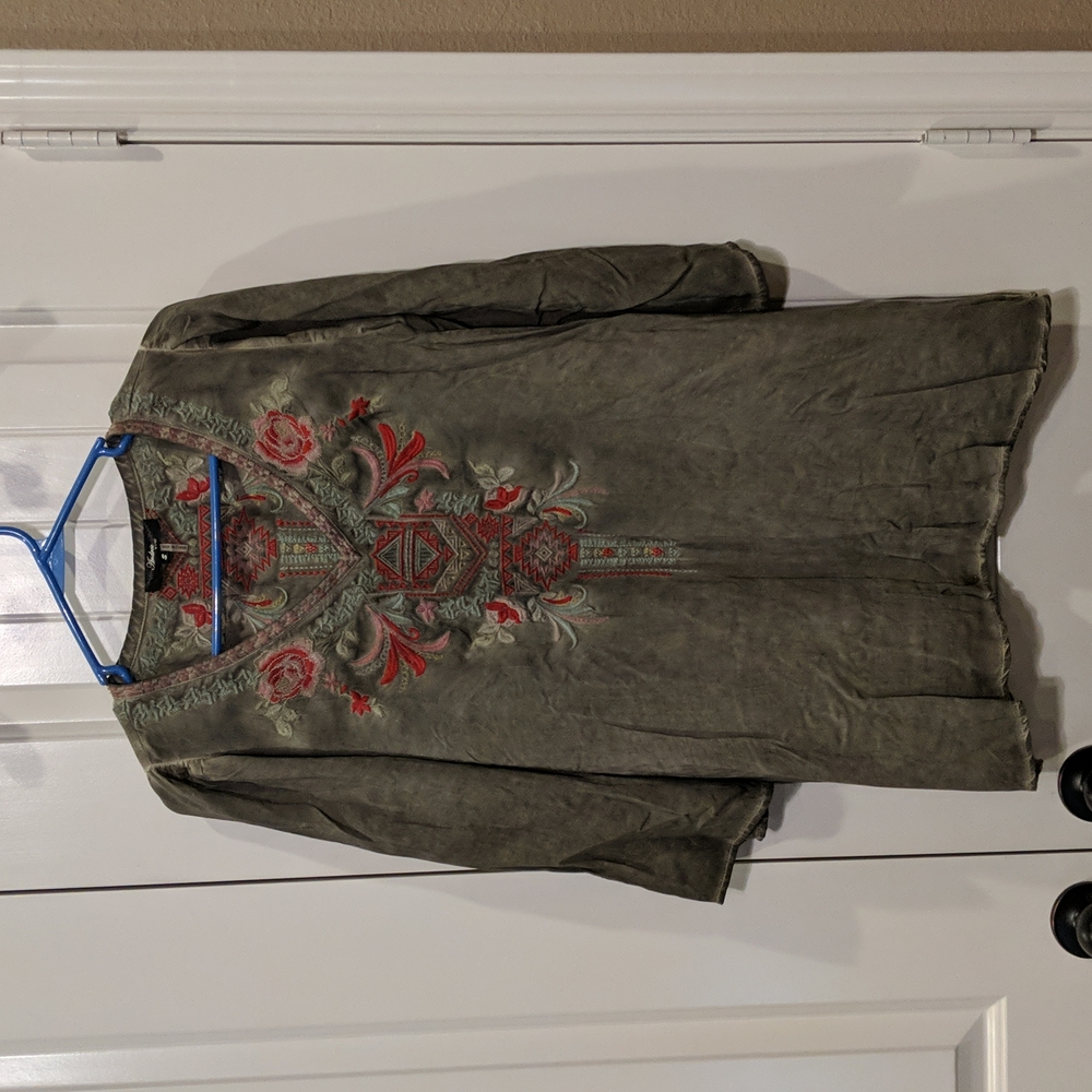 Andrew by Unit Blouse Small Green
